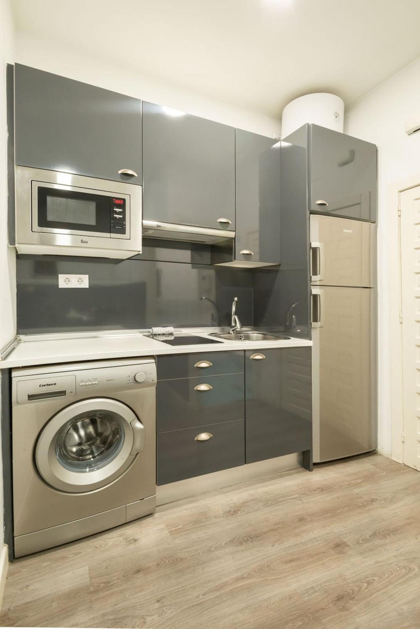 Apartamentos Day Madrid Plaza De Espana Centro Gran Via Sol Malasana Εξωτερικό φωτογραφία