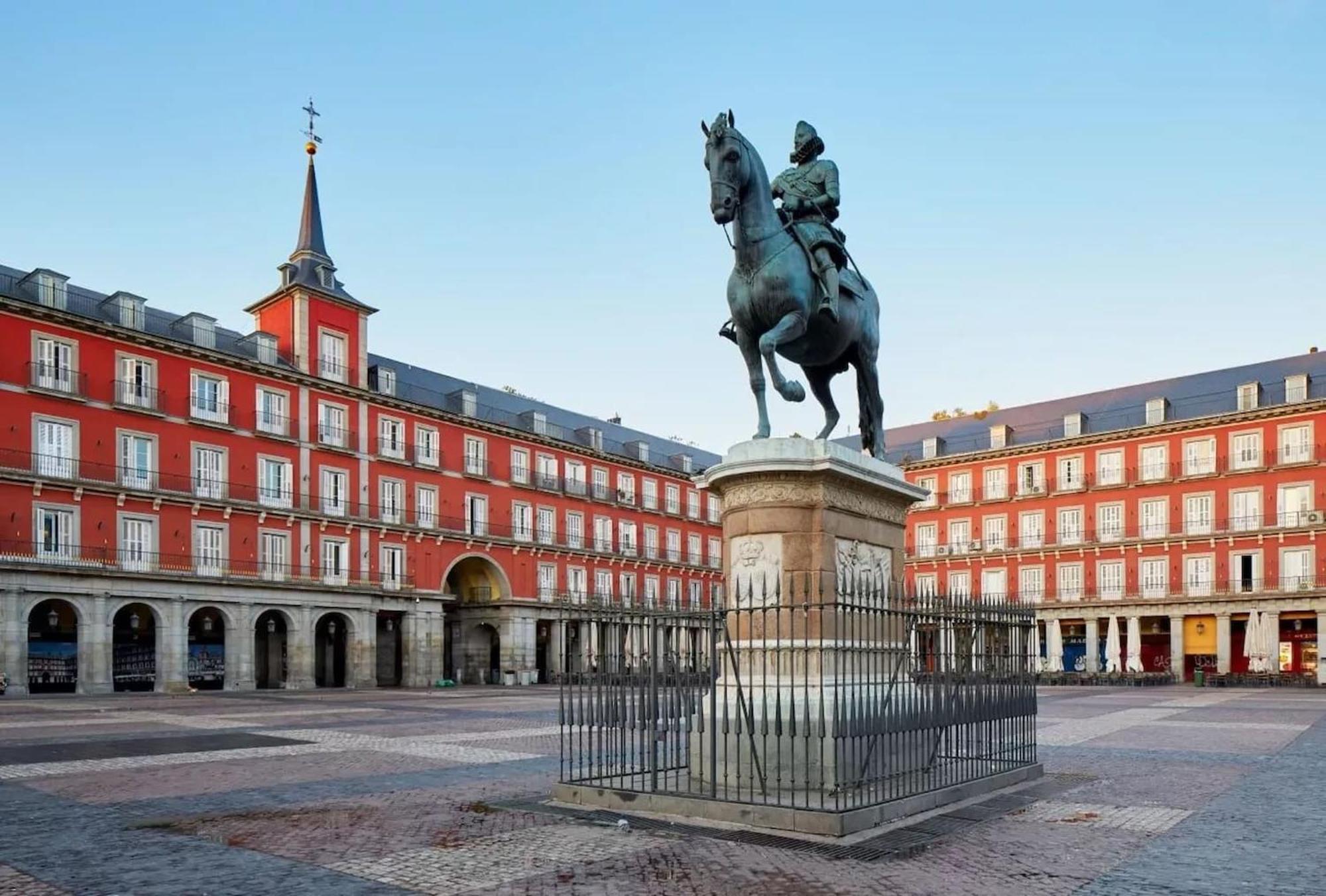 Apartamentos Day Madrid Plaza De Espana Centro Gran Via Sol Malasana Εξωτερικό φωτογραφία